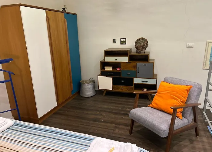 Sanbiagio, 25 GuesthouseHotel Napoli